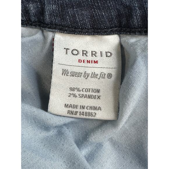 Torrid Denim Sz 22R We Swear By The Fit Skinny Jeans Womens 5 Pocket Med Wash - Picture 14 of 16